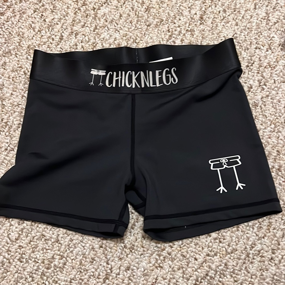 black chickn legs spandex
